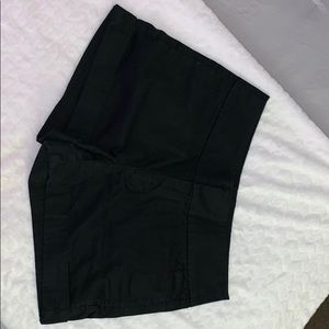 Black old navy shorts
